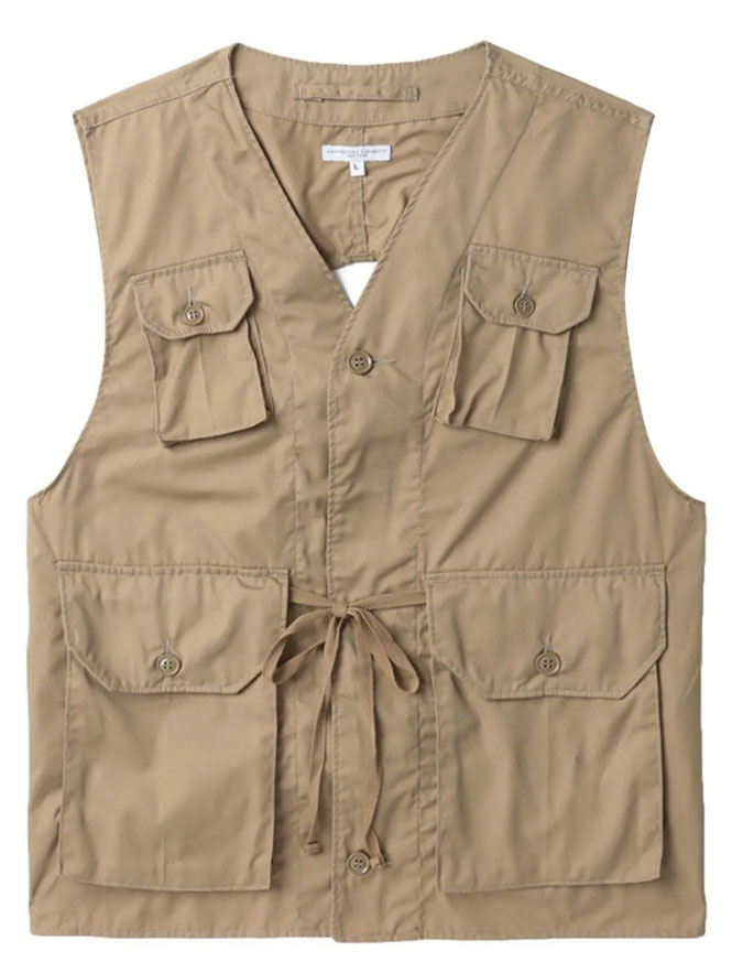 08. Engineered Garments V Neck Vest 　$3,179/j　
V領鏤空繫帶馬甲設有面扣環、四個正袋揉合工裝元素，正面飾有綁帶及後置繫帶。